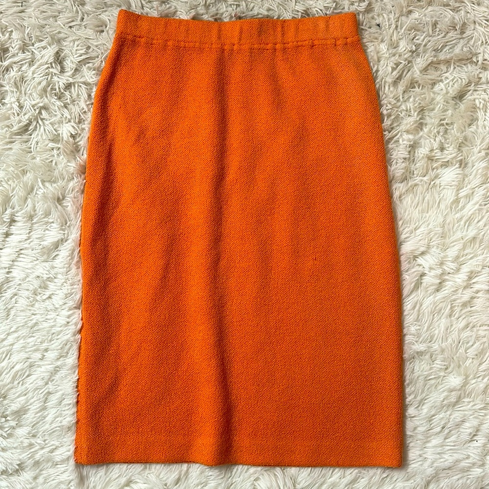 St. John Skirt - Picture 2 of 7